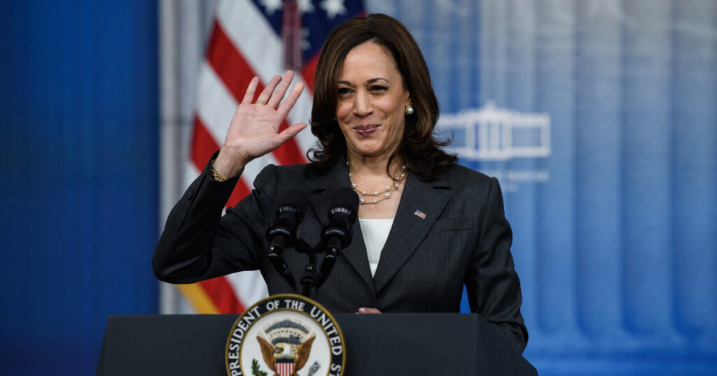 Avec Joe Biden hors course et Donald Trump motivé pour une candidature à la présidentielle de 2024 aux États-Unis, les chances de Kamala Harris sont réelles, mais pourraient être affectées de différentes manières.